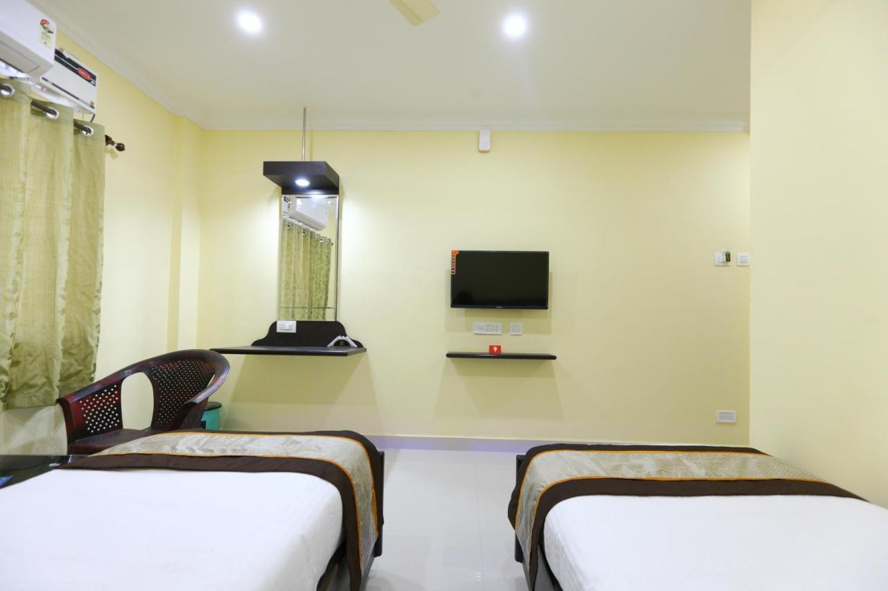 Hotel Saibala Lnn à Chennai Extérieur photo