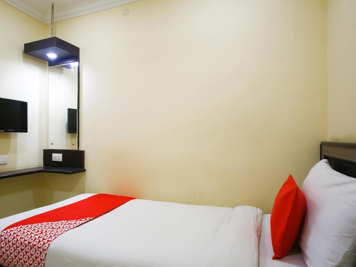 Hotel Saibala Lnn à Chennai Extérieur photo