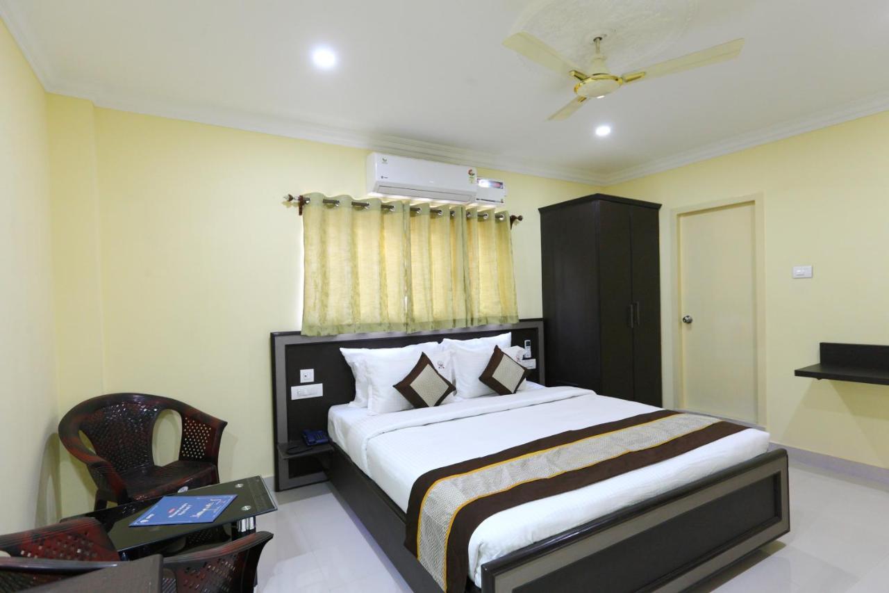 Hotel Saibala Lnn à Chennai Extérieur photo