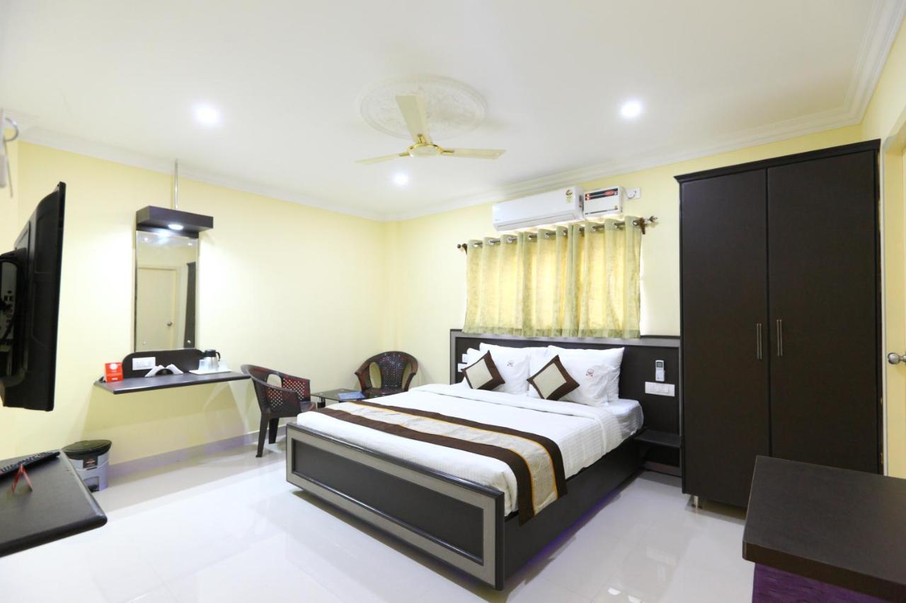 Hotel Saibala Lnn à Chennai Extérieur photo