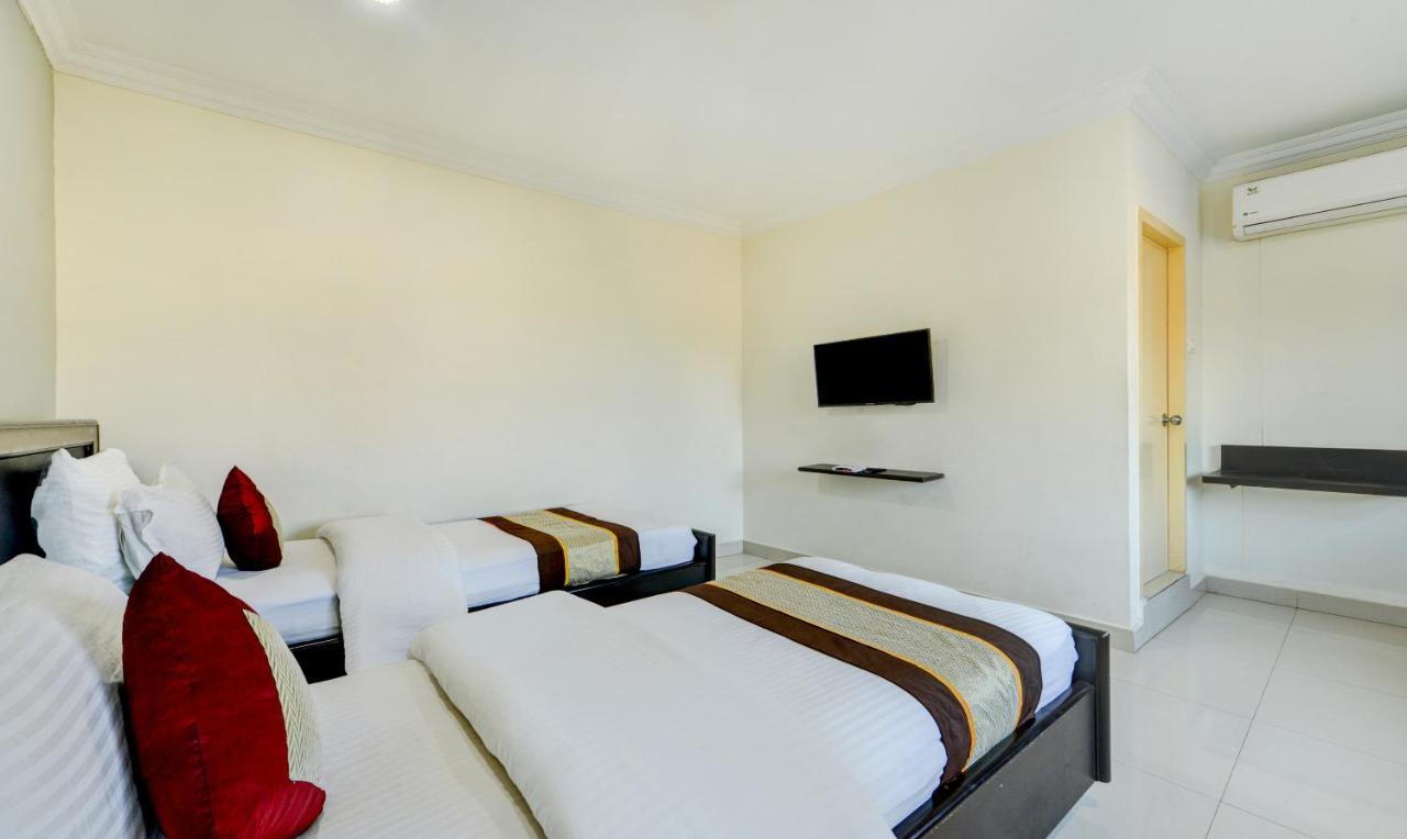 Hotel Saibala Lnn à Chennai Extérieur photo