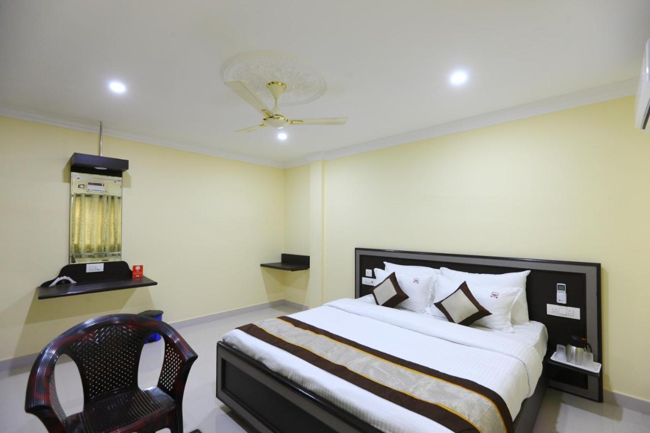 Hotel Saibala Lnn à Chennai Extérieur photo