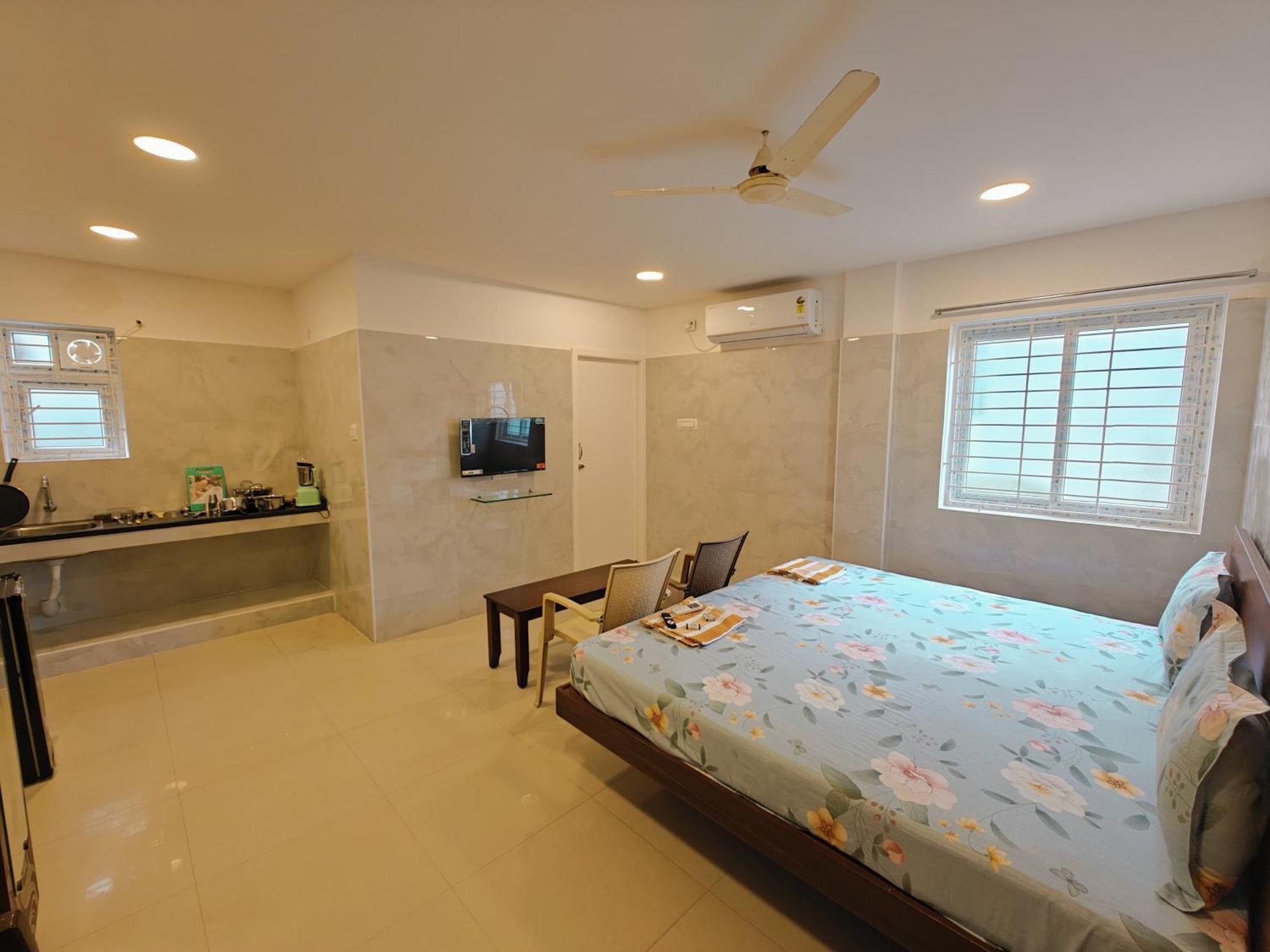 Hotel Saibala Lnn à Chennai Extérieur photo